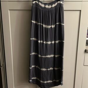 Victorias secret maxi skirt.